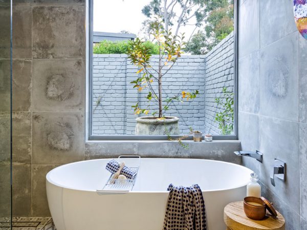 5 good reasons to renovate your bathroom